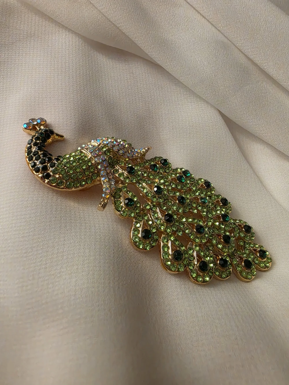 Vintage Style Art Deco Green Peacock Brooch Pin Gold Tone Rhinestone Bird